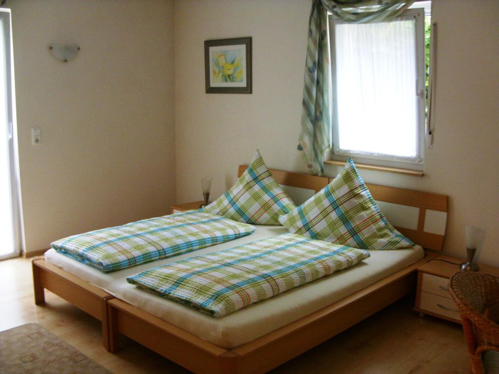 Pension Fitnessoase Eußenheim Quarto foto