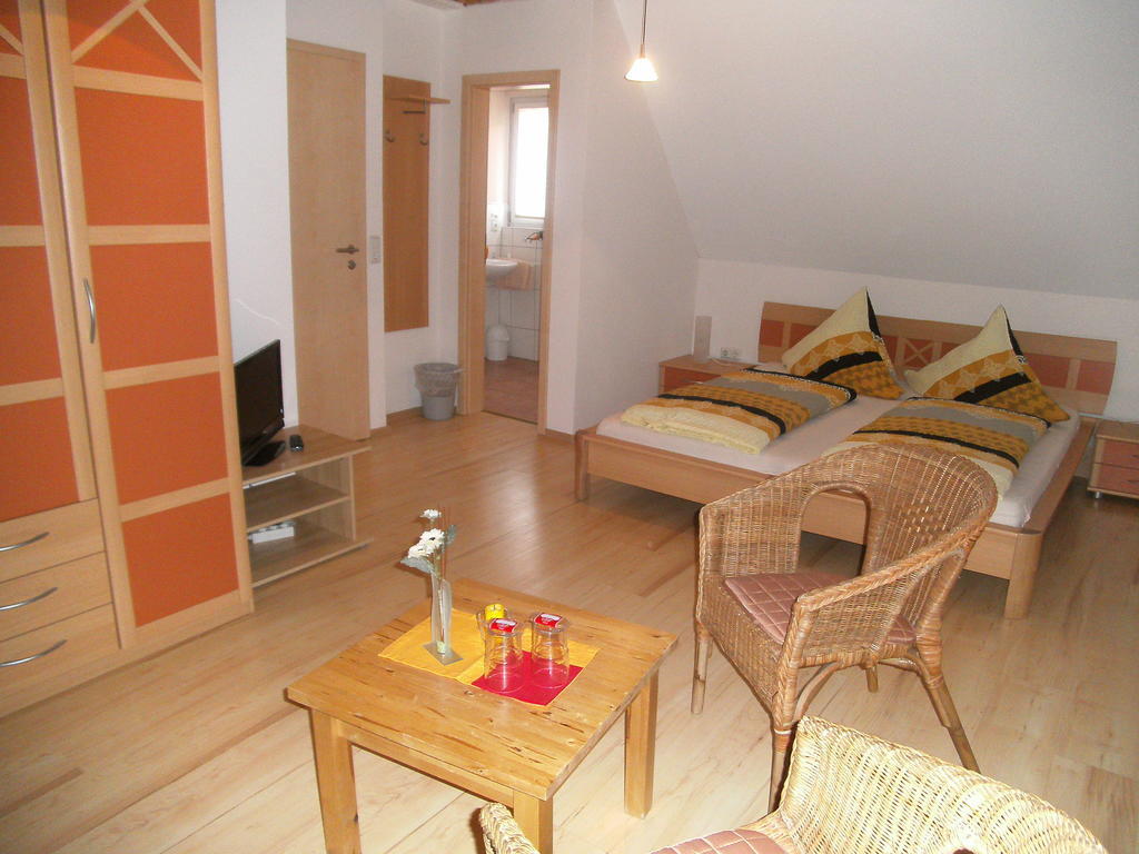 Pension Fitnessoase Eußenheim Quarto foto